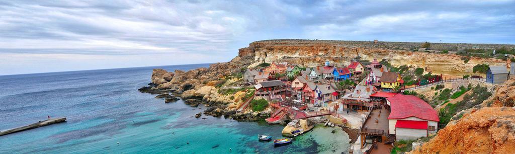 Beachfront With Seaviews Apartment No56 Award Winner Unbeatable Location For Closeness To The Sea Ideal For Guests Looking For Winter Spring And Autumn Breaks In Sunny Malta Also Ideal For Coastal Hikers Mellieħa Eksteriør bilde